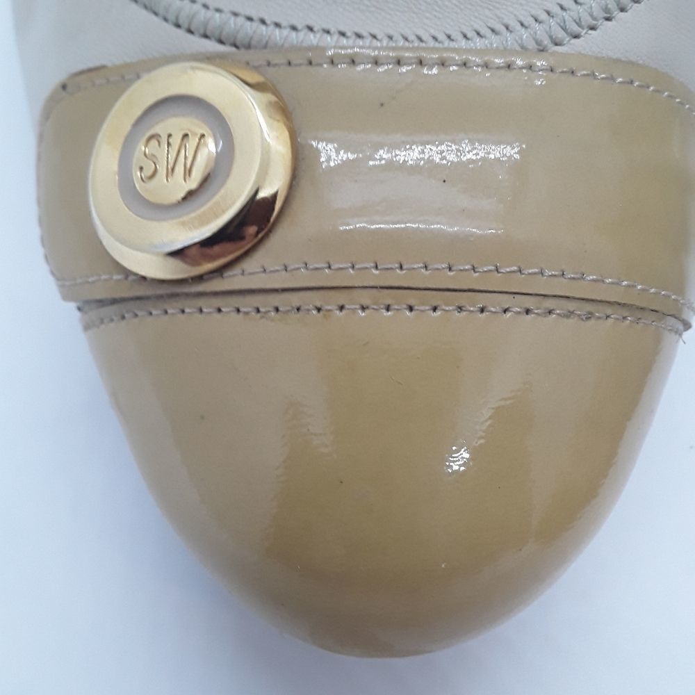 Stuart Weitzman Pump Roundtoe Elastic Patent Heel… - image 4